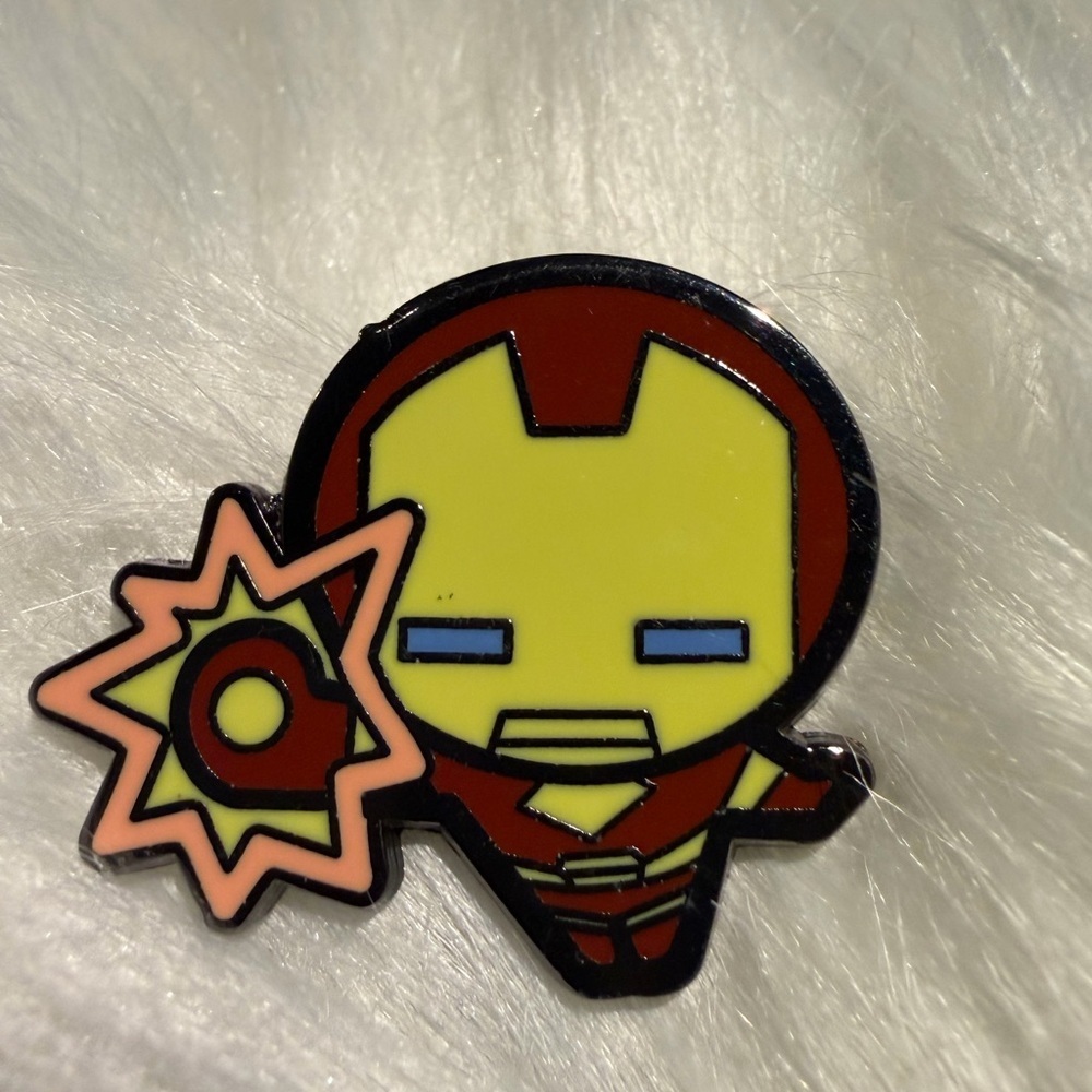 💙3/$20 DISNEY Iron Man Enamel trading  Pin